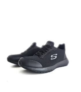 Vista frontal zapatillas antideslizantes mujer Skechers