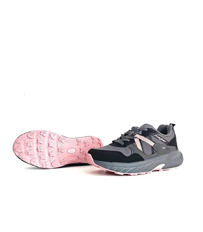 zapatillas montaña mujer Tesia negras suela dentada