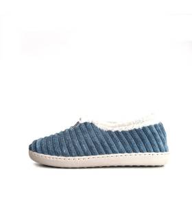 vista lateral de as zapatillas azules de mujer para invierno