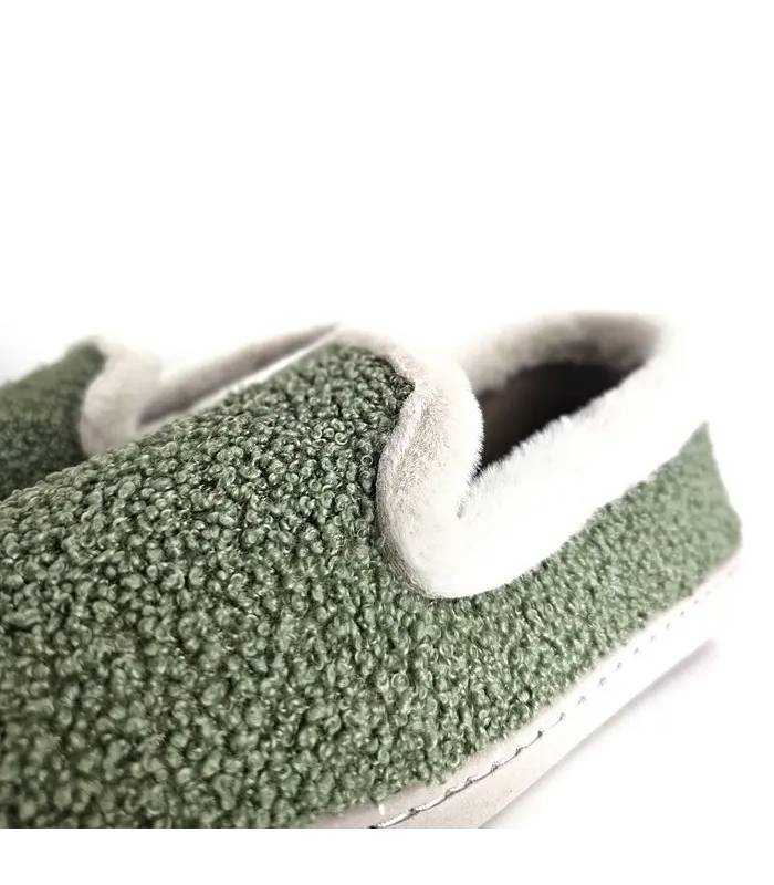 Detalle tejido verde zapatillas Gema García mujer