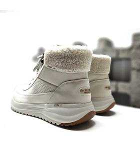 Vista trasera botas Skechers On the GO Stellar mujer