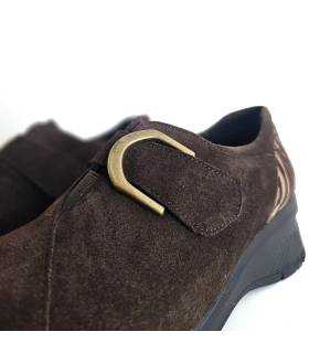 Zapatos Comfort Class 8104 marrón chocolate con cierre de velcro