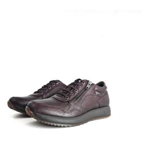 Zapatillas Kangaroos mujer burdeos impermeables vista frontal