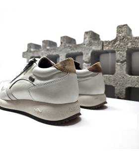Zapatillas Kangaroos mujer hielo vista trasera