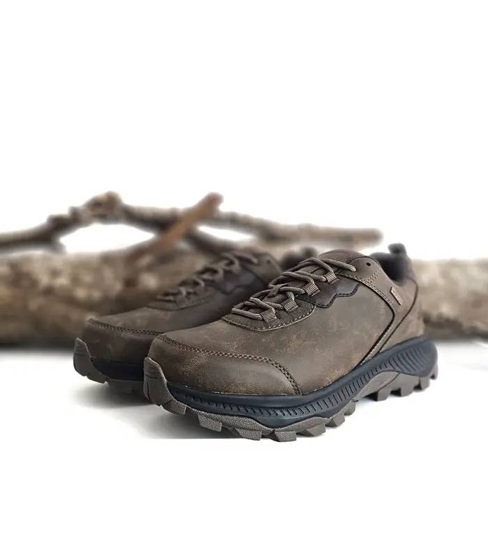 Zapatillas trekking hombre impermeables Paredes Brisketa marrón