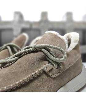 Detalle cordones mocasín Sunni Sabbi mujer color topo
