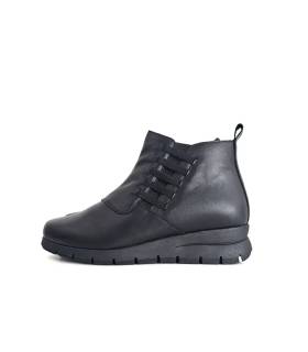 Botines mujer cómodos Valerias negros de piel vista lateral