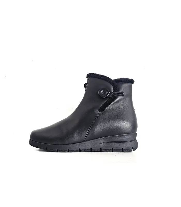 Botines mujer invierno Valerias negros detalle botón lateral
