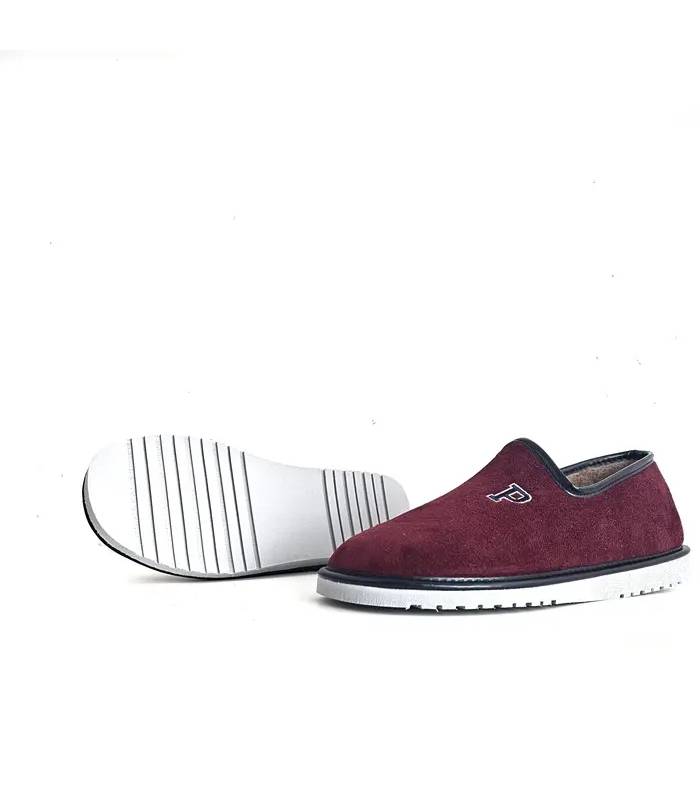 Zapatillas hombre ligeras invierno Pelusín granate vista suela