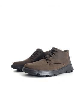 Botas Skechers Arch Fit hombre marrón vista frontal