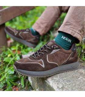 Zapatillas Kangaroos hombre serraje marrón chocolate puestas
