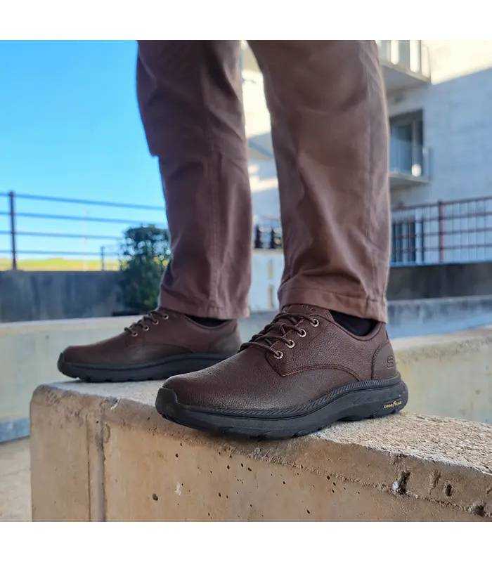Zapatos Skechers hombre Slip-ins Pollard Colt piel marrón puestos