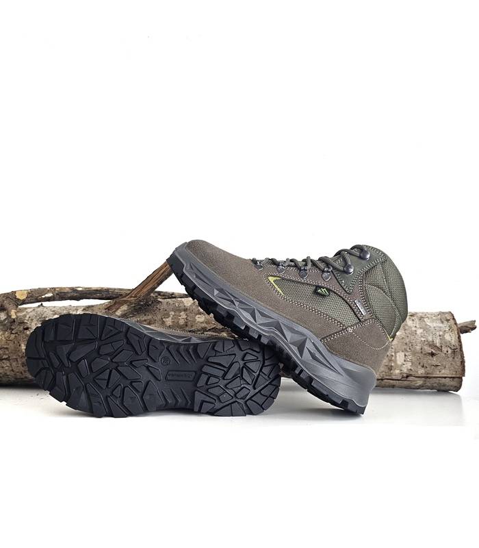 Suela botas trekking mujer impermeables Chiruca verdes