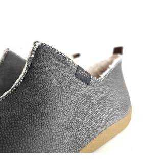 Detalle zapatillas casa hombre bota CM Confort gris
