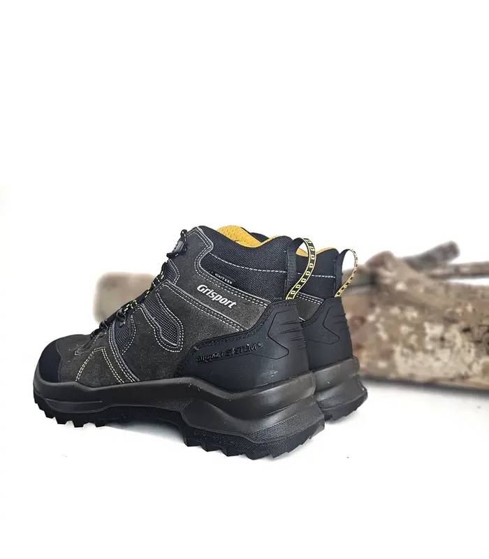 Botas Grisport hombre Gritex negras con suela de tacos vista inferior