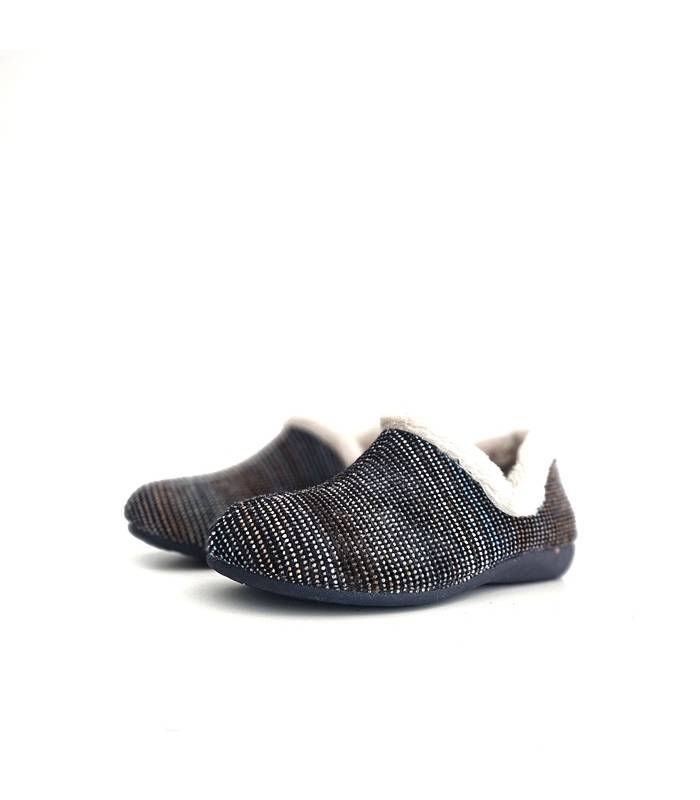 Pareja de zapatillas de invierno mujer Gema García cerradas y jaspeadas