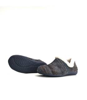 Zapatilla de casa Gema García abotinada vista lateral con suela flexible