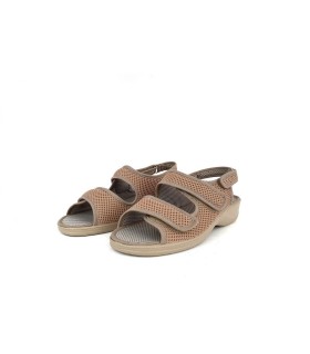 sandalias con ajuste perfecto para pies delicados beige