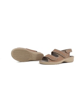 suela de goma flexible sandalia cómoda beige