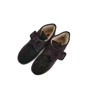 Foto del interior:
Forro pura lana zapatilla botín hombre de zapatilla negra