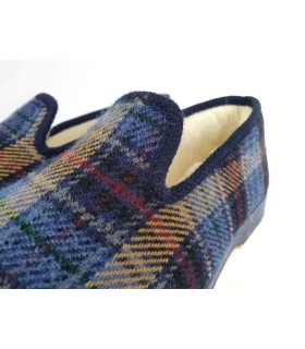 zapatillas de hombre clásica de cuadros fabricada por Pelusin con forro de lana en el interior