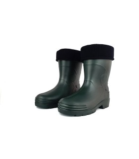 Vista de semiperfil de Bota goma EVA hombre
