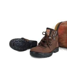 Bota de trekking o senderismo de piel marrón fabricada por Notton para hombre