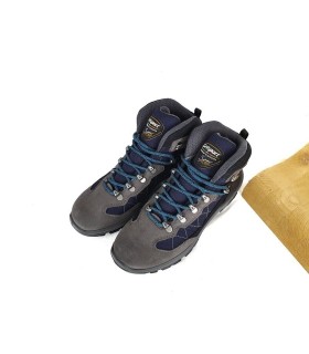 Vista superior de botas de senderismo para mujer azules