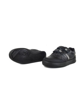 Piso antideslizante zapatilla Paredes