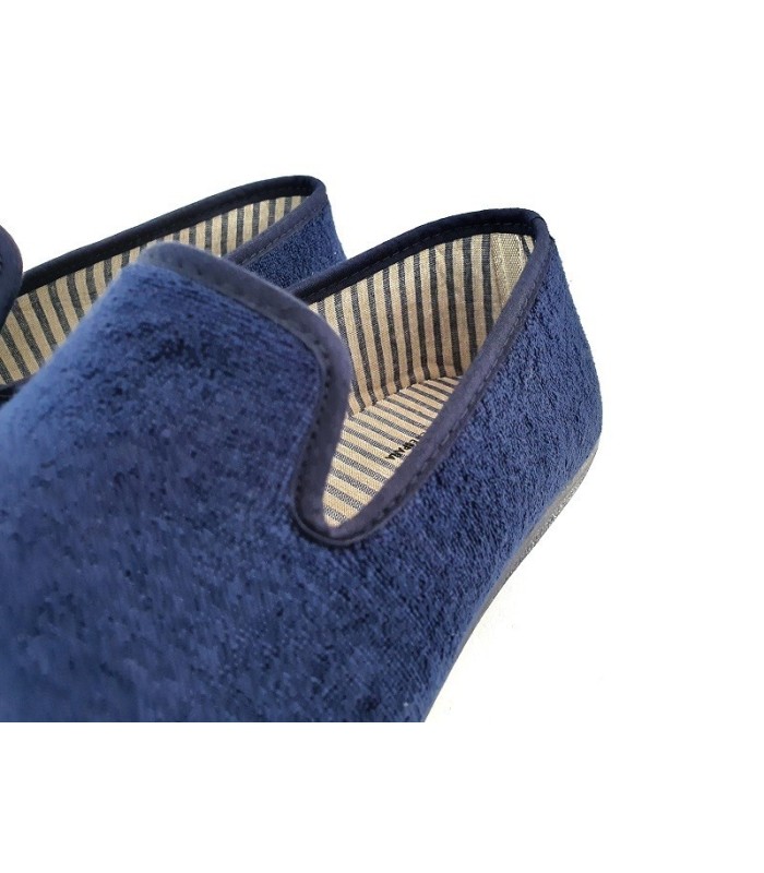 zapatilla de casa para hombre de verano en tela de toalla o tizo de color azul marino fabricada por Cabrera