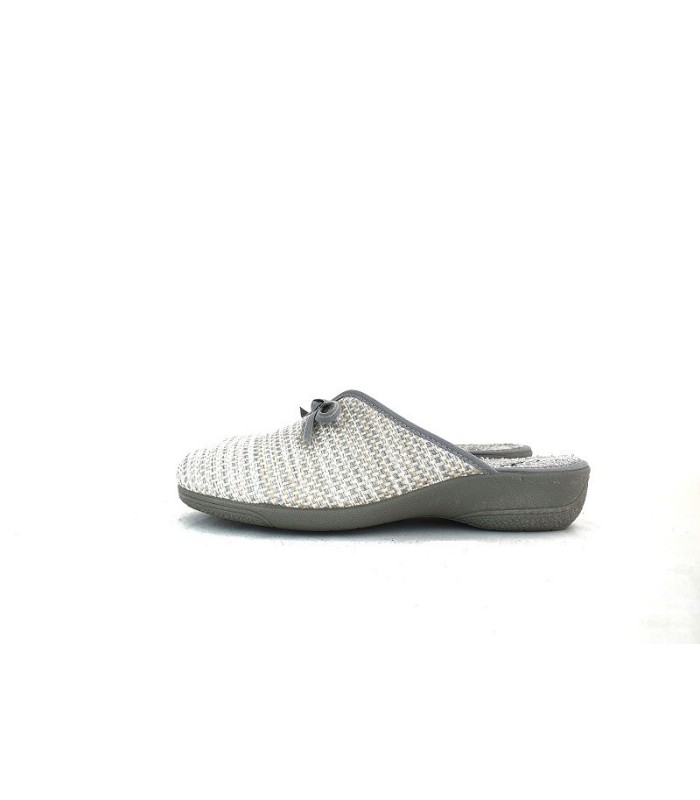 zapatilla de casa para verano de mujer modelo Niza en color gris descalza atrás con caña fabricada por Cabrera