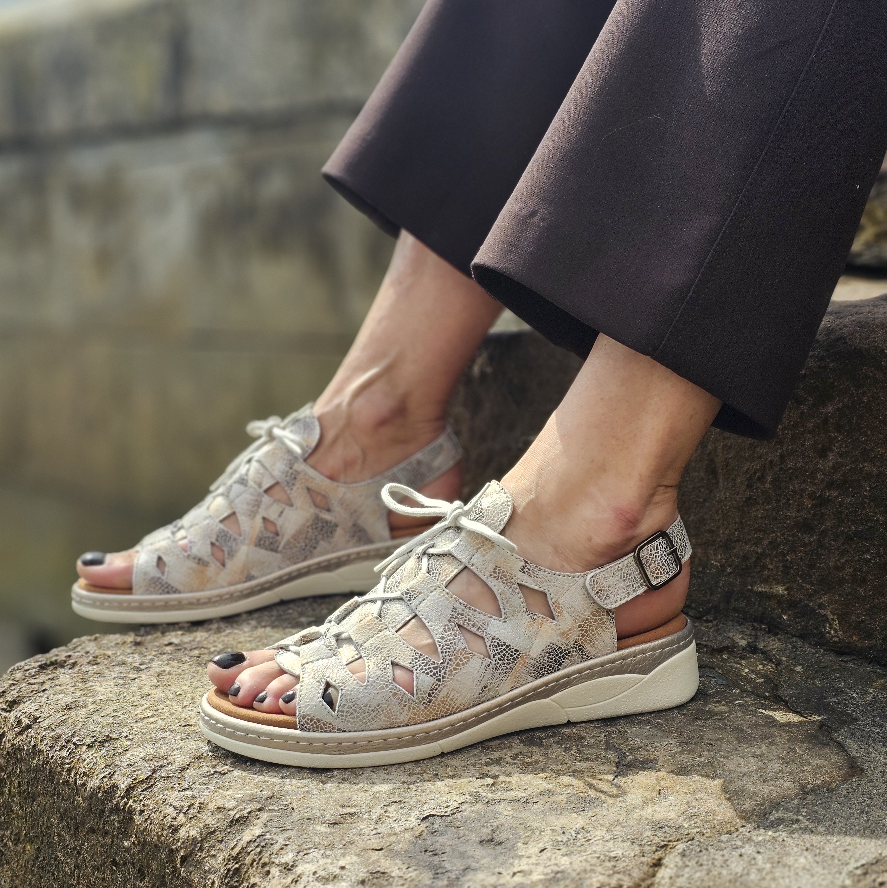 sandalias mujer horma ancha cómodas